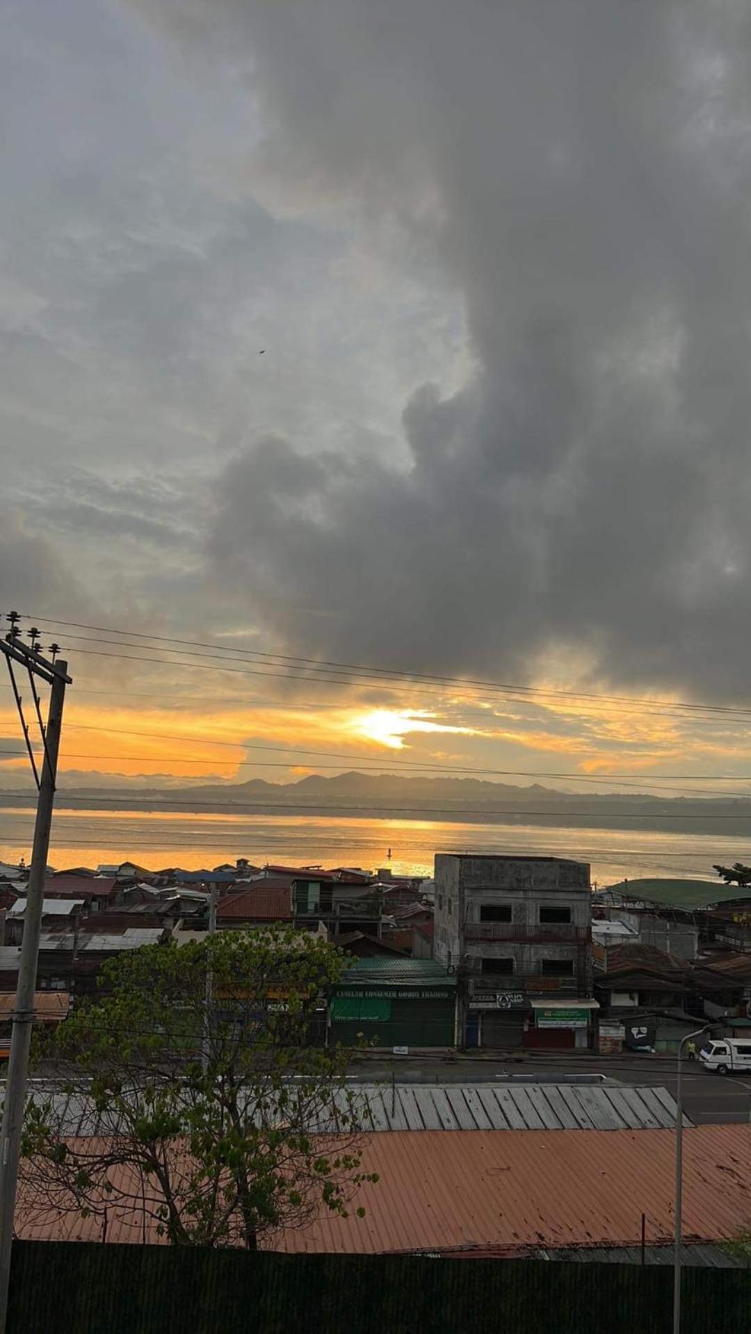 Davao City 4Th Floor - Sea View Of Seawind Condominium מראה חיצוני תמונה